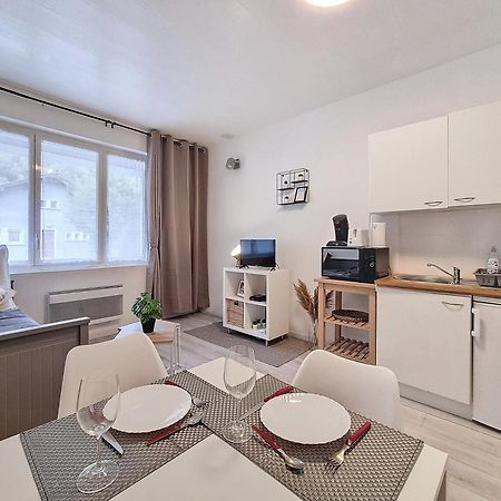 Budget Studio Proche Lac Sevrier Luaran gambar